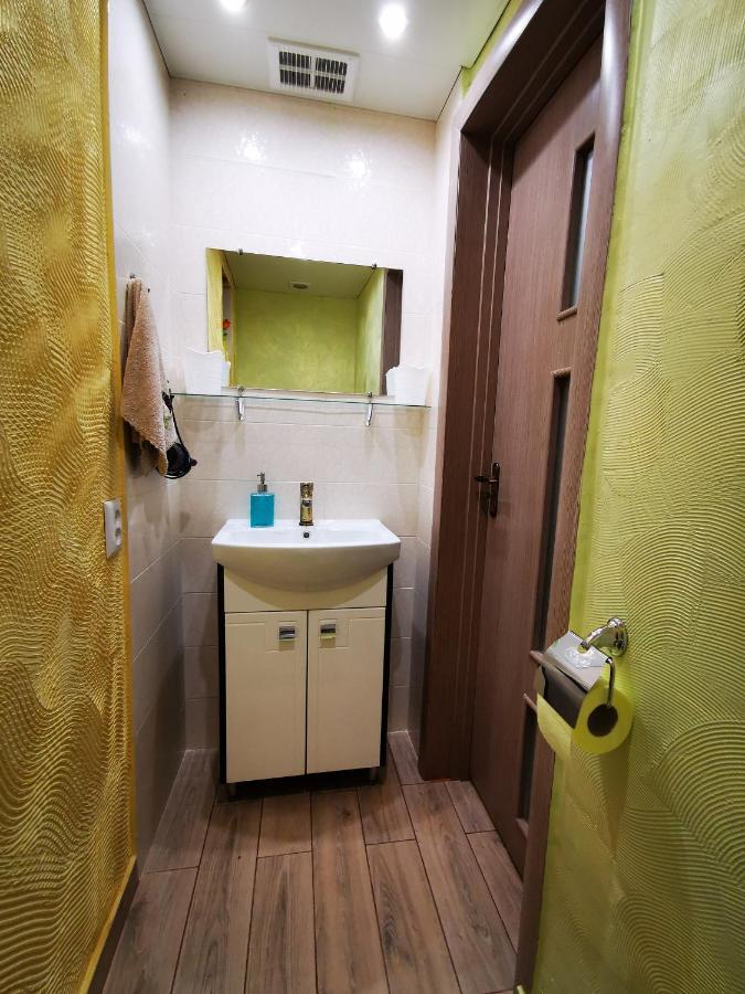 Міні Квартал Hotel Yahotyn Buitenkant foto